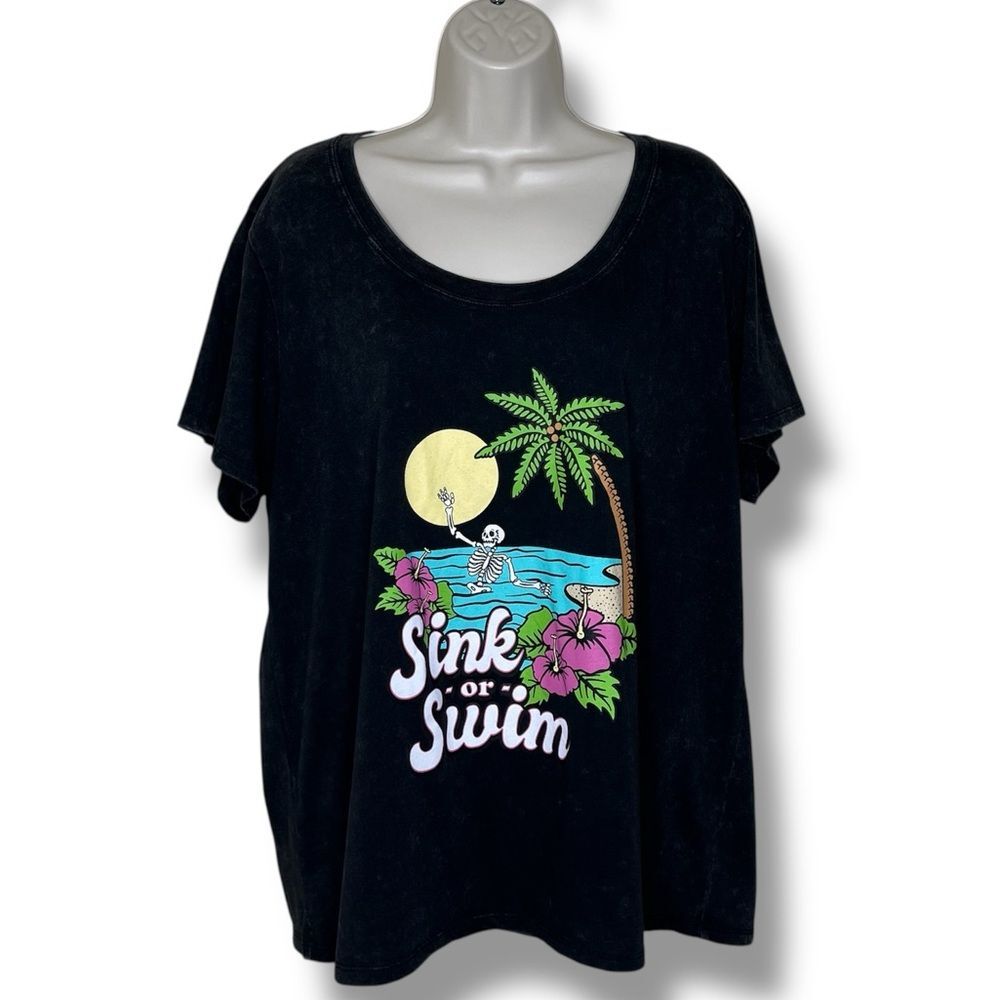 Fifth Sun Sink Or Swim Skeleton Tropical Black Graphic T Short Sleeve Women 2X